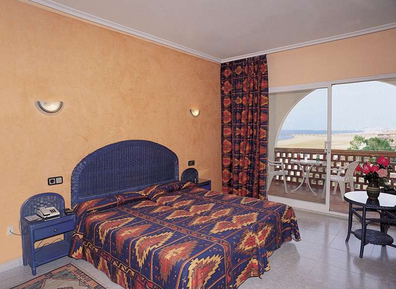 Hotel 4r Gran Europe 4*